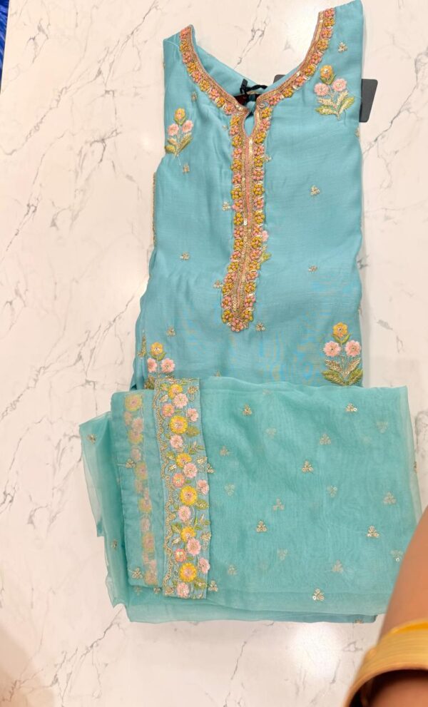 Premium Muslin 3-Piece Suit Set - Image 3